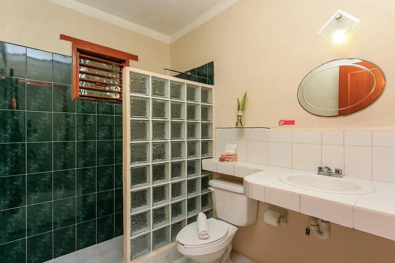 ***  Koox City Garden Hotel بلايا ديل كارمن المكسيك